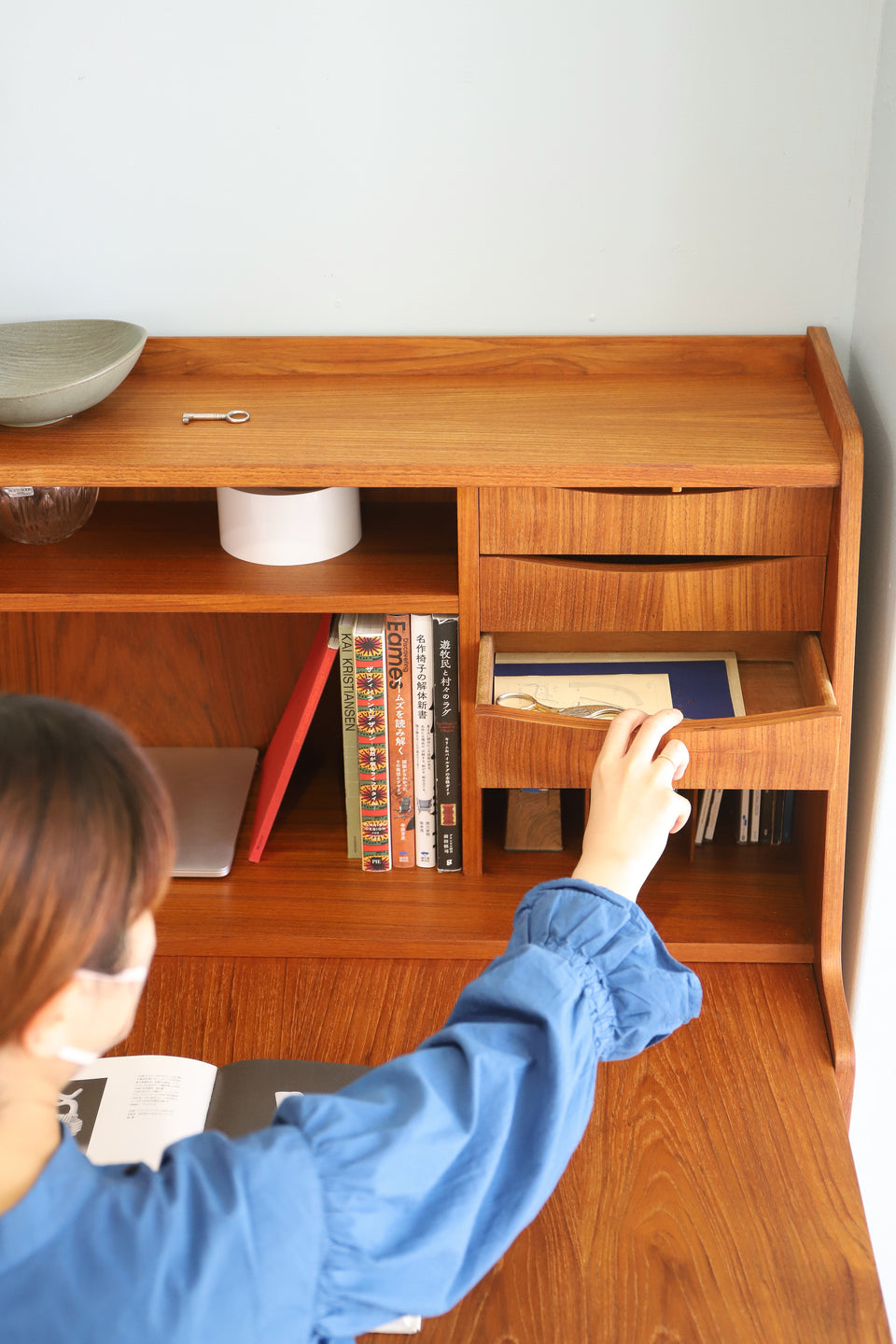 Danish Vintage Writing Bureau Secretary Desk/デンマークヴィンテージ ライティングビューロー チーク材 北欧家具