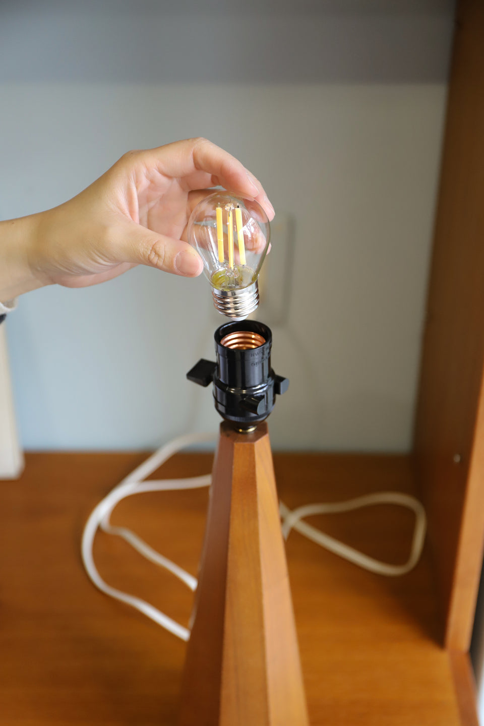 cosine Wooden Table Stand Lamp/コサイン 木製テーブルランプ 間接照明