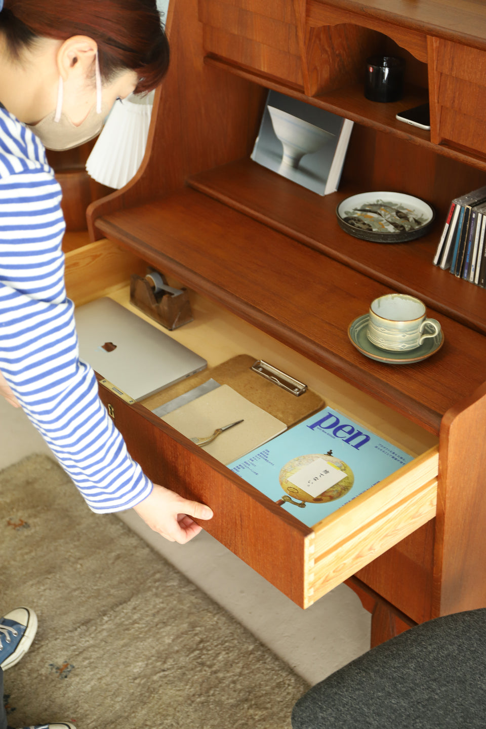Danish Vintage Writing Bureau with Mirror Dresser/デンマークヴィンテージ ライティングビューロー ドレッサー 北欧家具