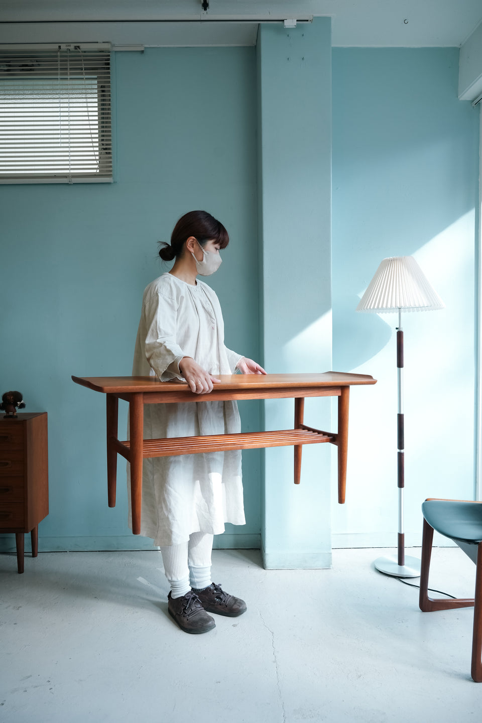 Teakwood Coffee Table with Rack Danish Vintage/デンマークヴィンテージ コーヒーテーブル ラック付 チーク材 北欧家具