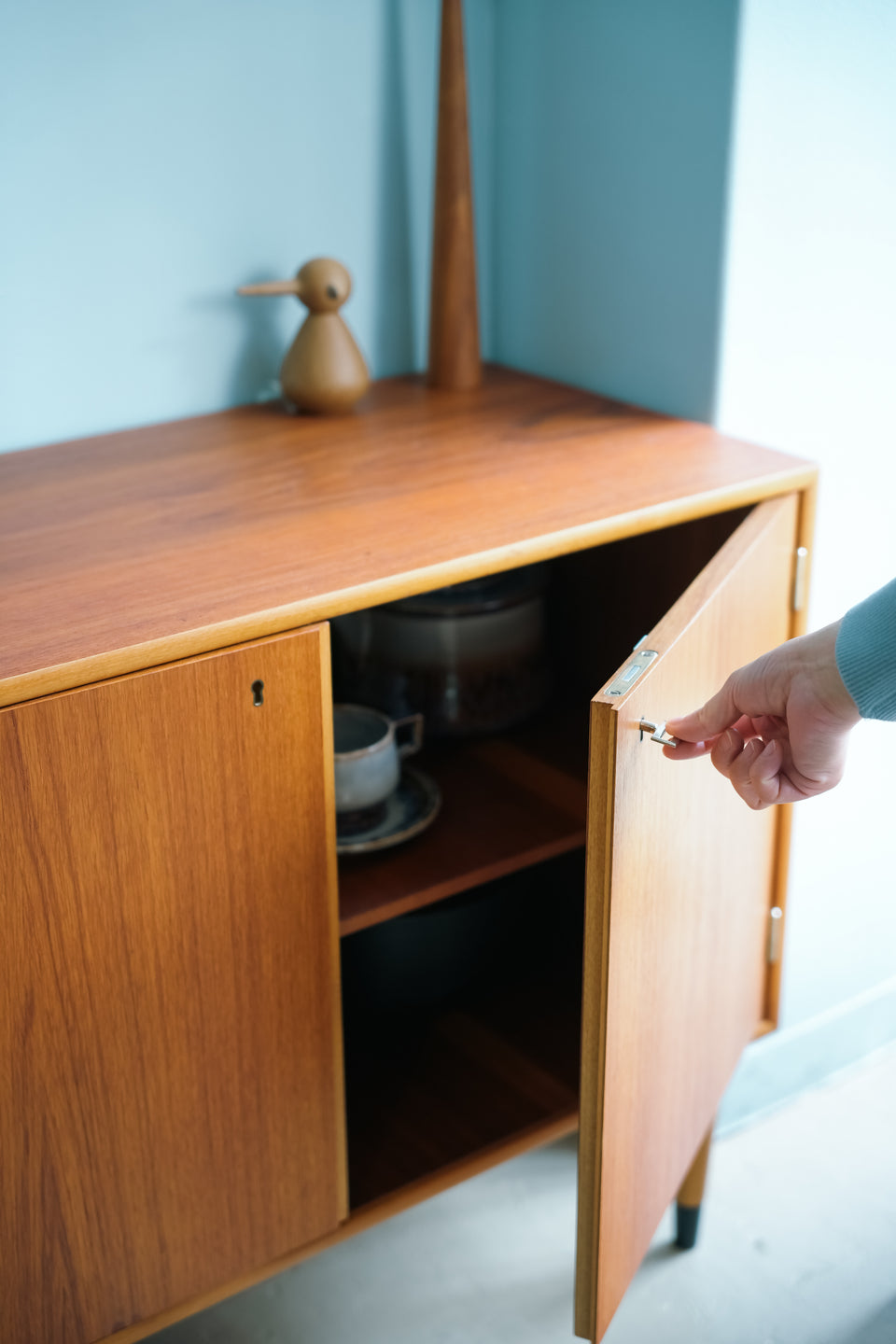 AB Mobelfabriken Ornen Slim Side Board Swedish Vintage/スウェーデンヴィンテージ スリムサイドボード キャビネット