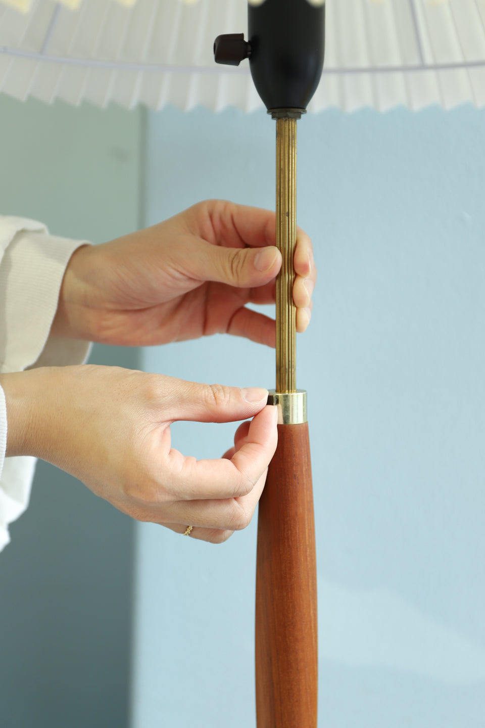 Danish Vintage Floor Stand Light Teakwood/デンマークヴィンテージ フロアスタンドライト 間接照明 チーク材 北欧インテリア