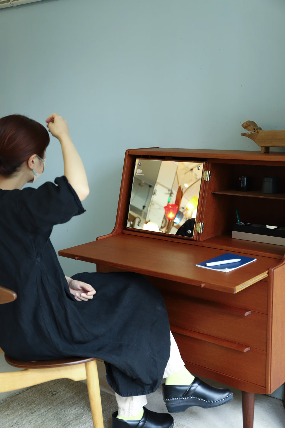 Danish Vintage Ølholm Møbelfabri Writing Bureau with Mirror/デンマークヴィンテージ ライティングビューロー ミラー付き 北欧家具