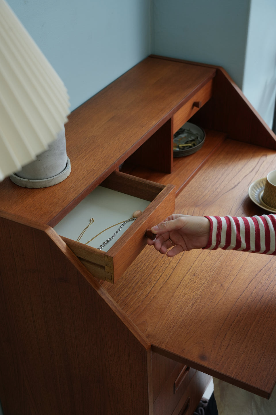 Writing Bureau Dresser Danish Vintage/デンマークヴィンテージ ライティングビューロー ドレッサー ミラー付き 北欧家具