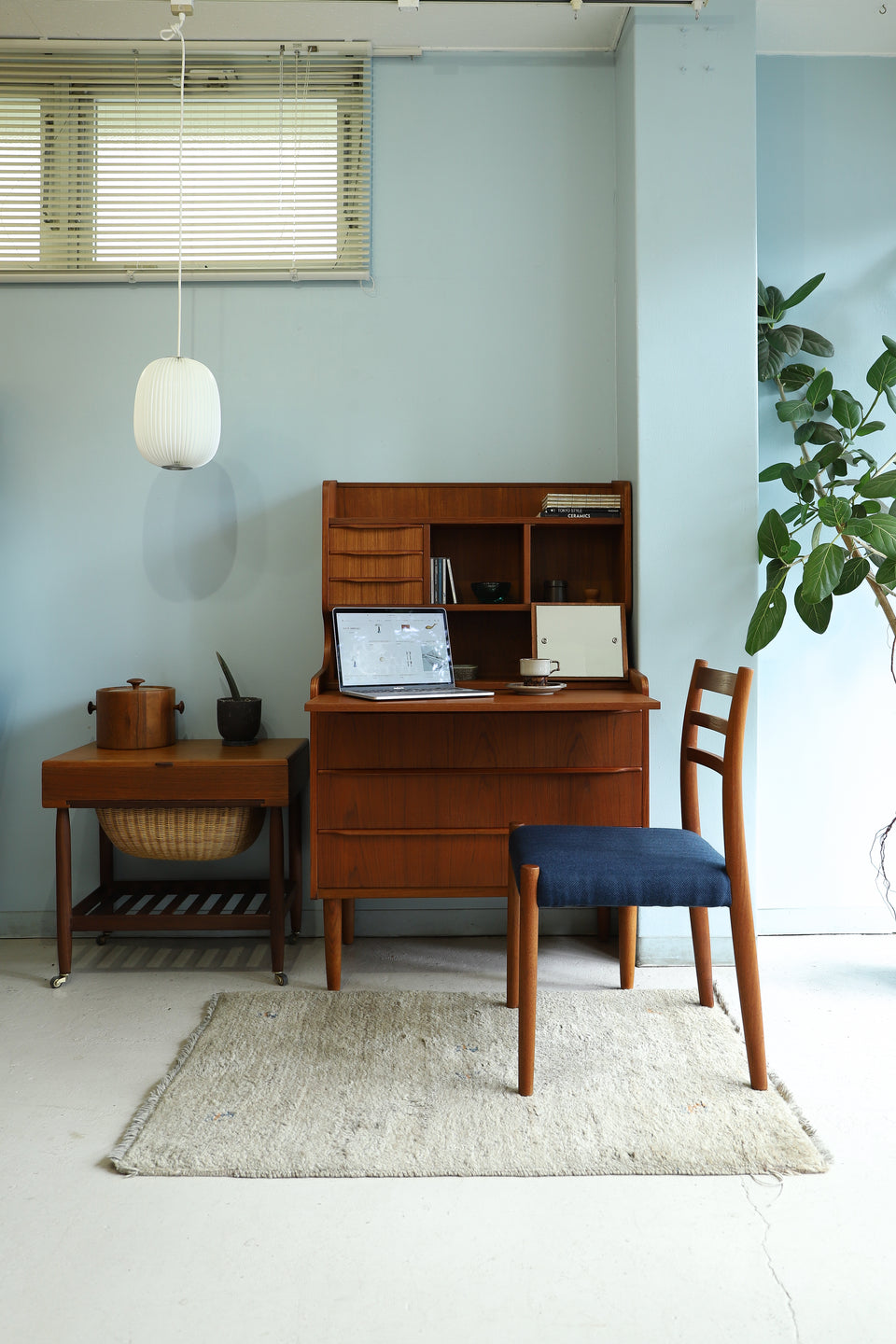 Writing Bureau with Mirror Danish Vintage/デンマークヴィンテージ ライティングビューロー ミラー付き ドレッサー 北欧家具