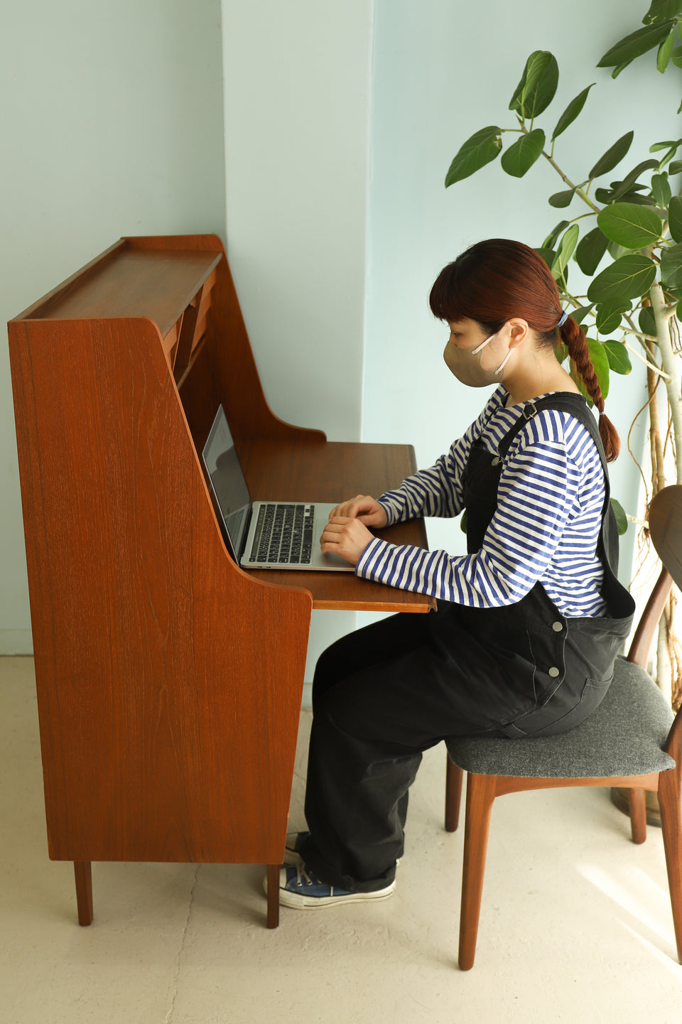 Danish Vintage Writing Bureau with Mirror Dresser/デンマークヴィンテージ ライティングビューロー ドレッサー 北欧家具