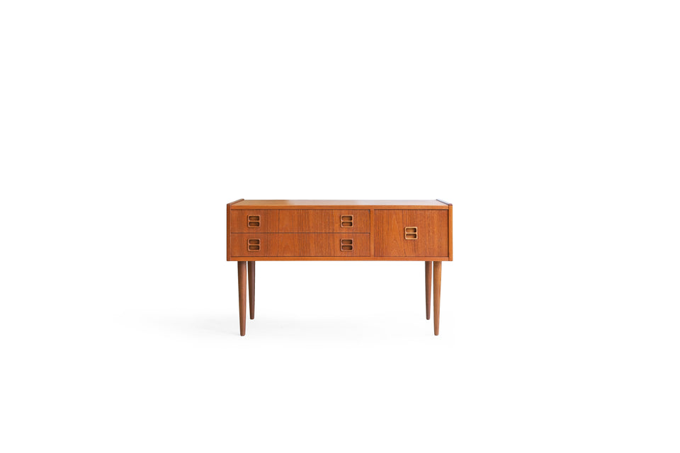 Danish Vintage Low Wide Chest/デンマークヴィンテージ ローチェスト 収納 北欧家具