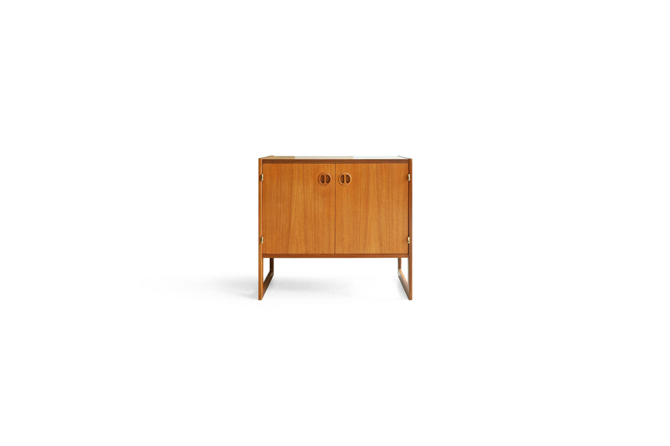 Swedish Vintage Small Cabinet Arne Wahl-Iversen/スウェーデンヴィンテージ スモールキャビネット アルネ・ウォール・イヴェルセン 北欧家具