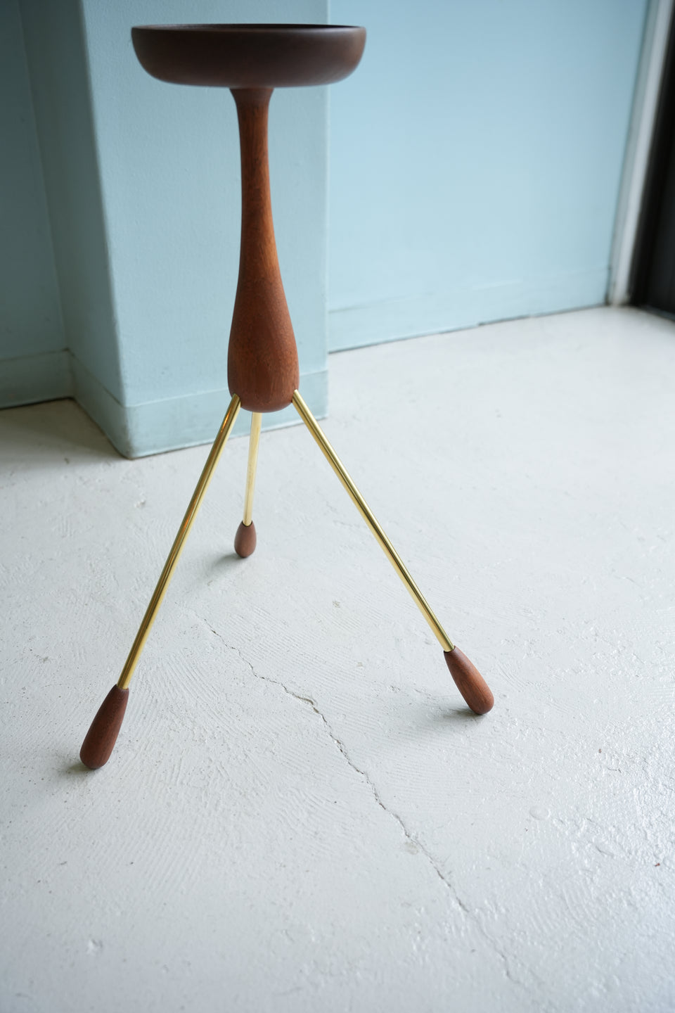 Danish Vintage Teak Tripod Pedestal Stand/デンマークヴィンテージ スタンド チーク材 三本脚 北欧インテリア