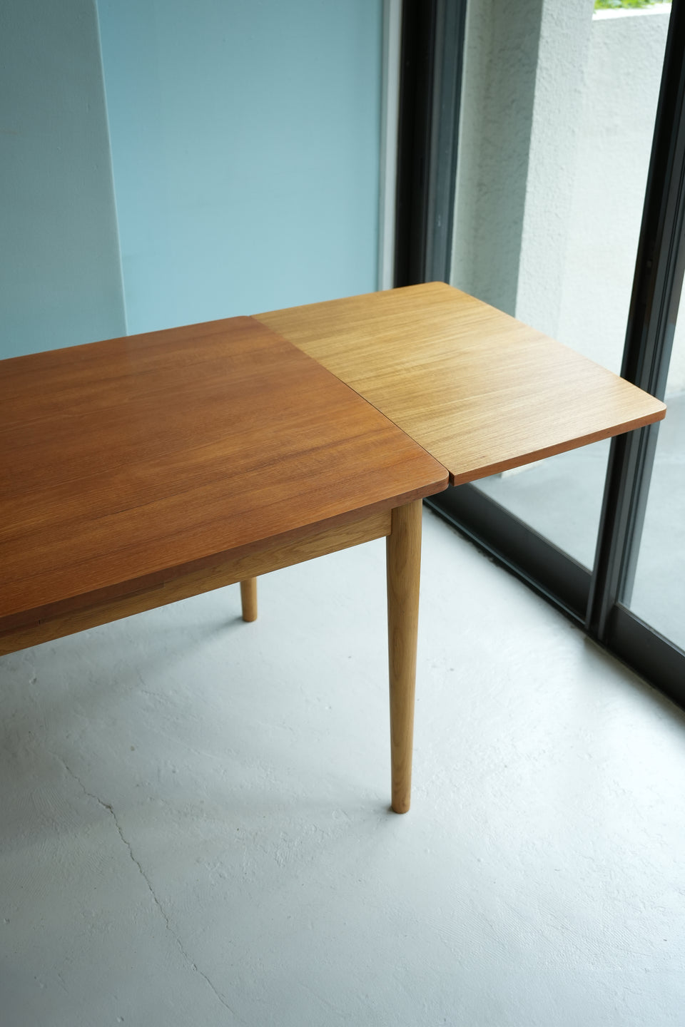 Danish Vintage Extension Dining Table Teak and Oak/デンマークヴィンテージ エクステンション ダイニングテーブル 北欧家具