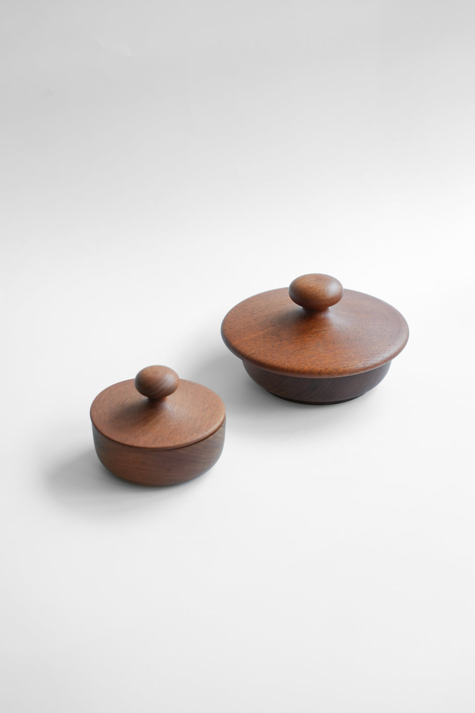 Danish Vintage Teak Pot and with Brush/デンマークヴィンテージ ポット 蓋付きボウル ブラシ チーク材 北欧インテリア