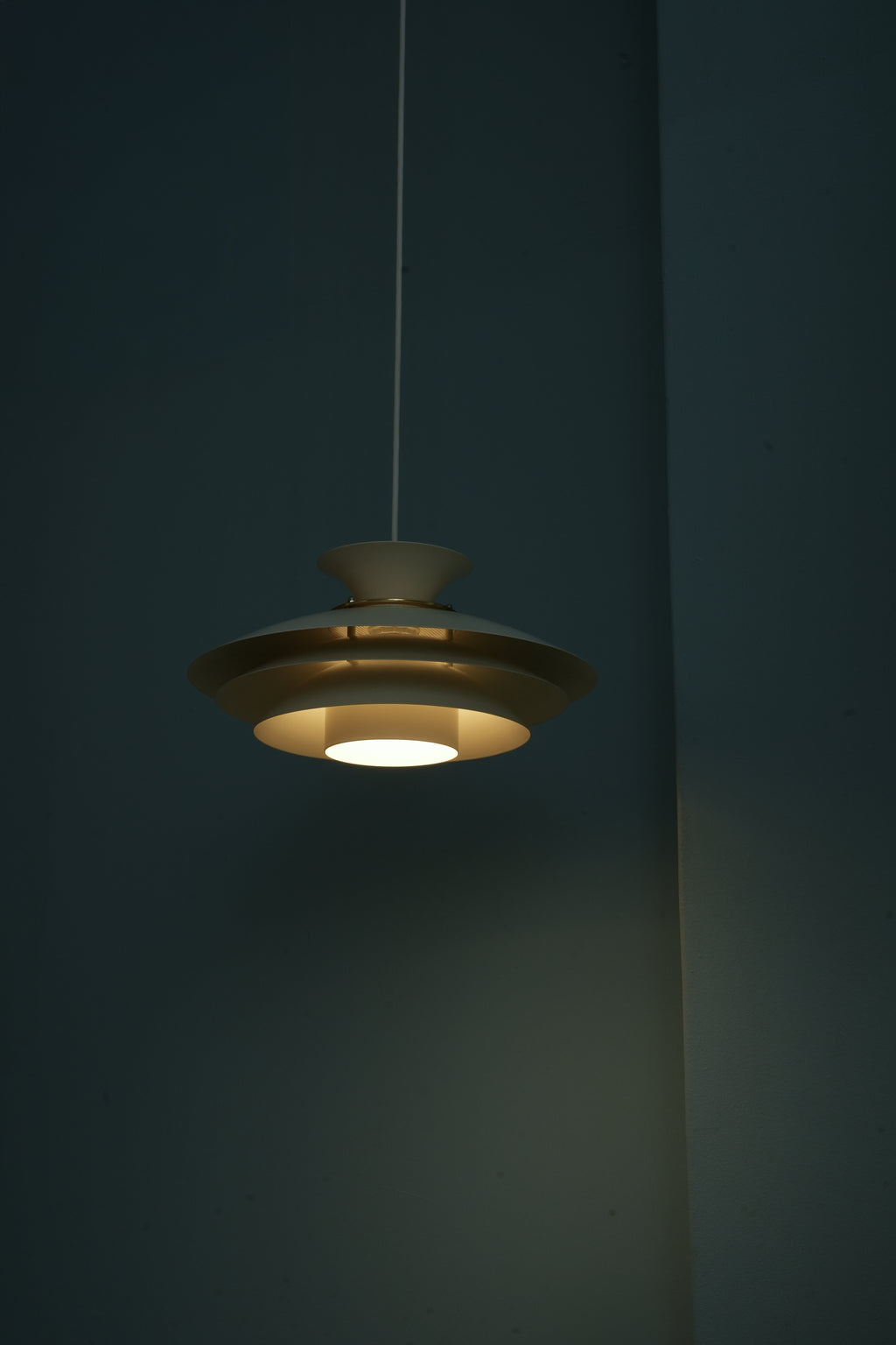 デンマークヴィンテージ ペンダントライト 照明 北欧モダン/Danish