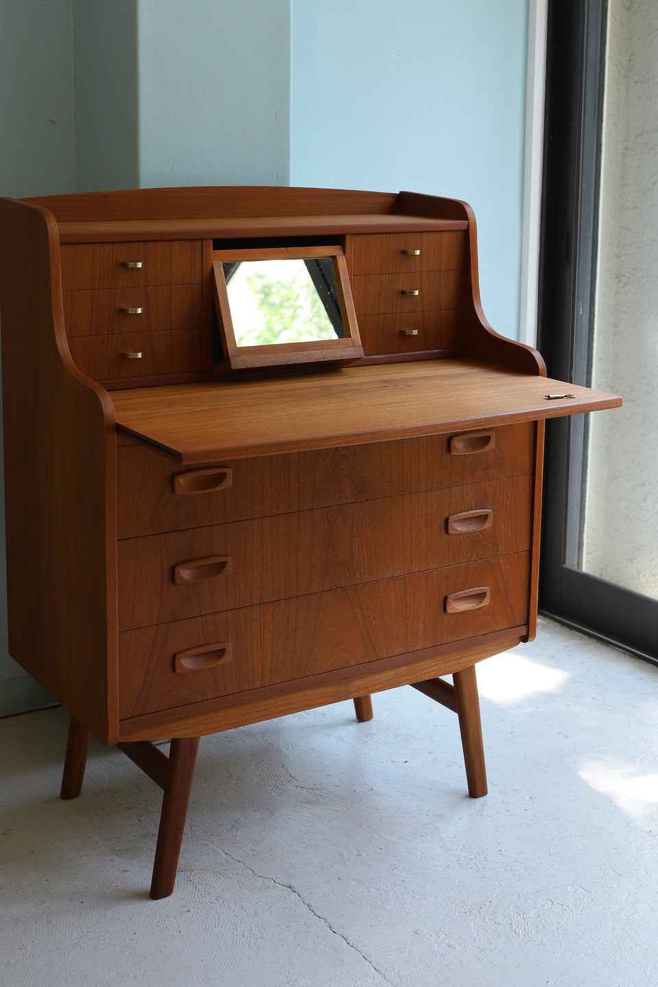 Danish Vintage Writing Bureau with Mirror/デンマークヴィンテージ ライティングビューロー ミラー付き 北欧家具
