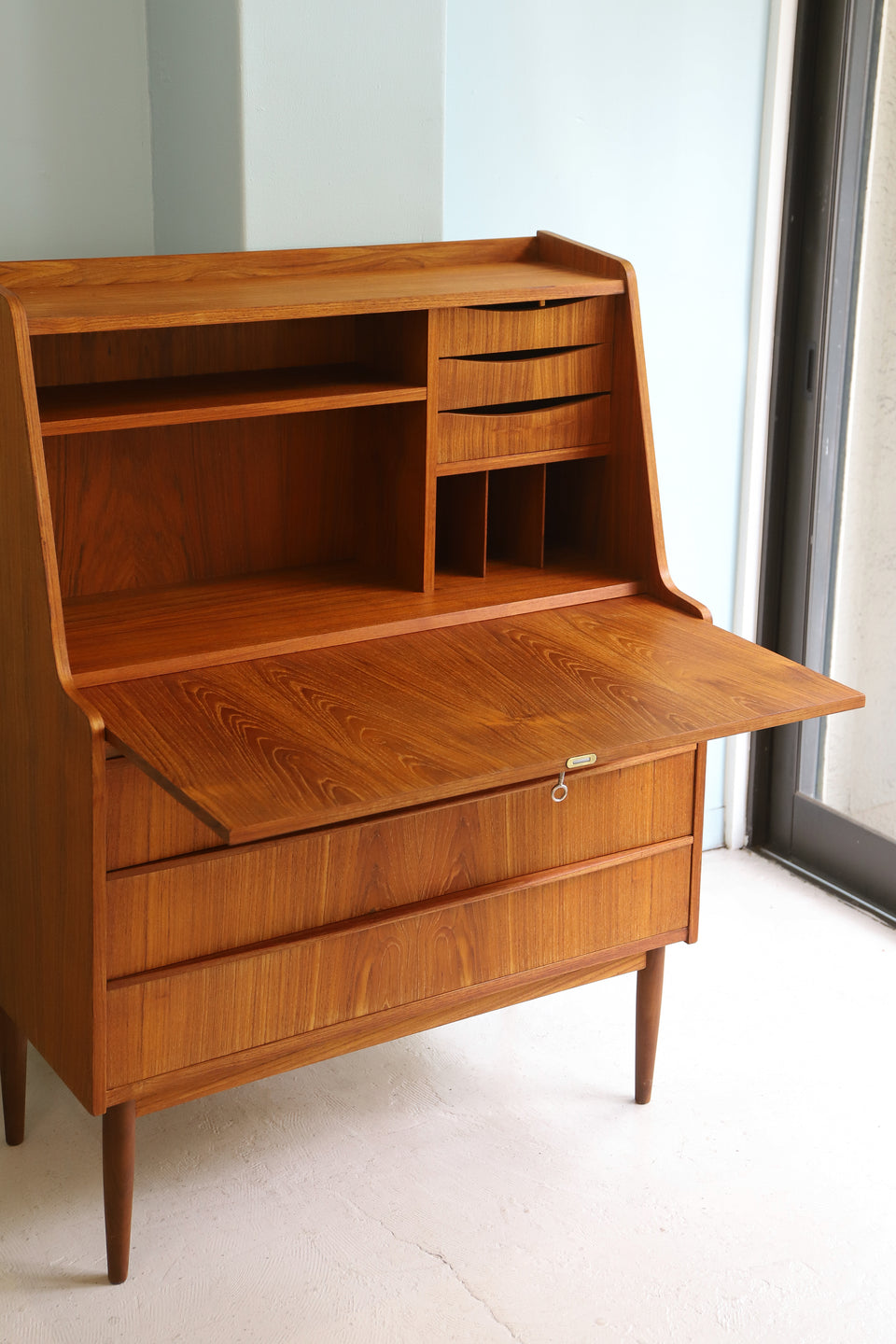Danish Vintage Writing Bureau Secretary Desk/デンマークヴィンテージ ライティングビューロー チーク材 北欧家具