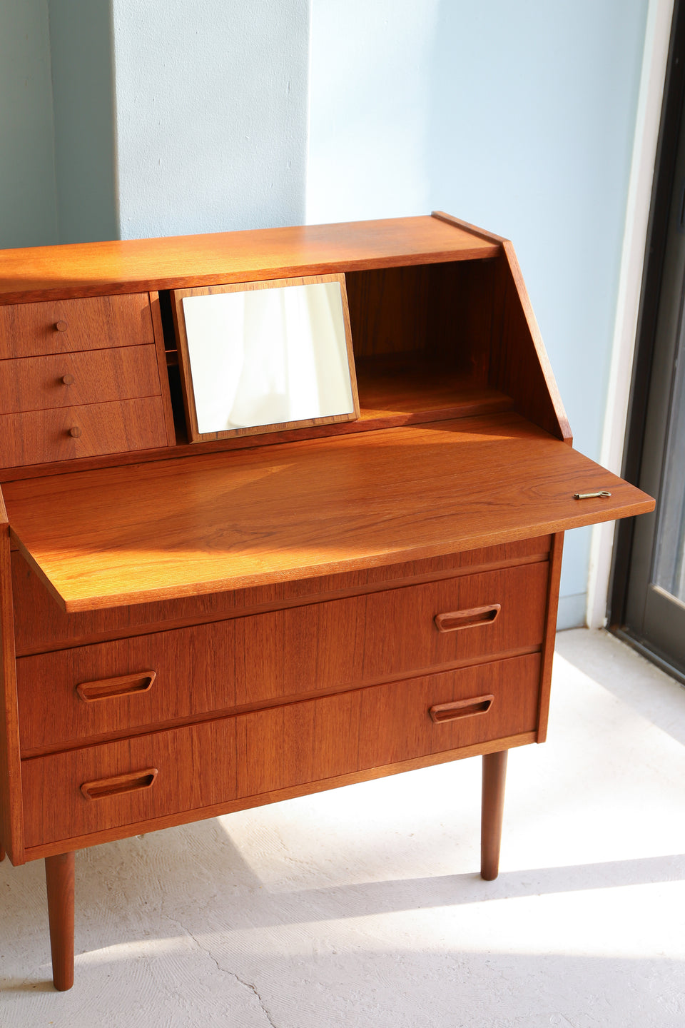 Writing Bureau Dresser Teakwood Danish Vintage/デンマークヴィンテージ ライティングビューロー ドレッサー チーク材 北欧家具