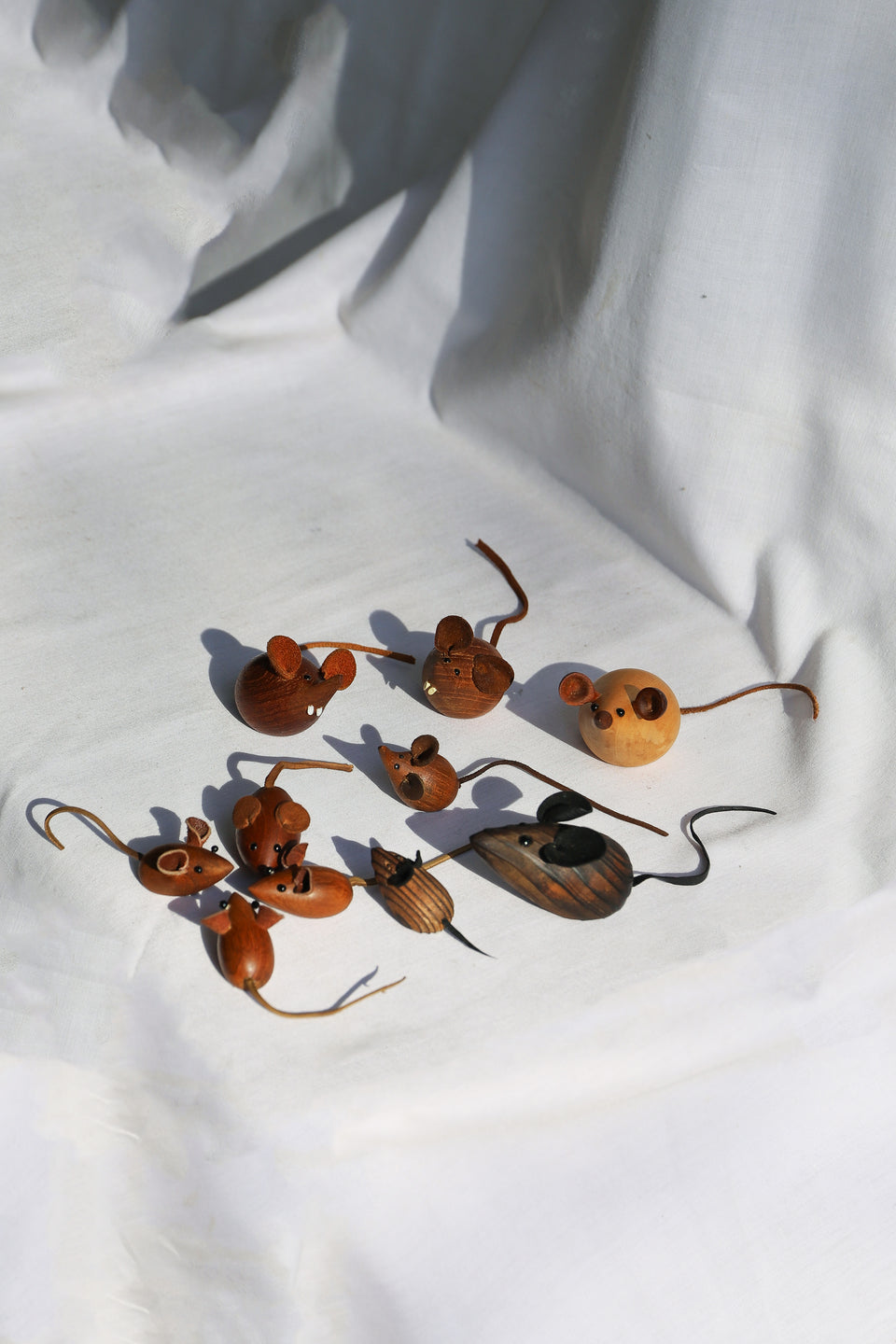 Danish Vintage Wooden Miniature Mouse Objet/デンマークヴィンテージ 木製 ネズミのオブジェ 北欧インテリア