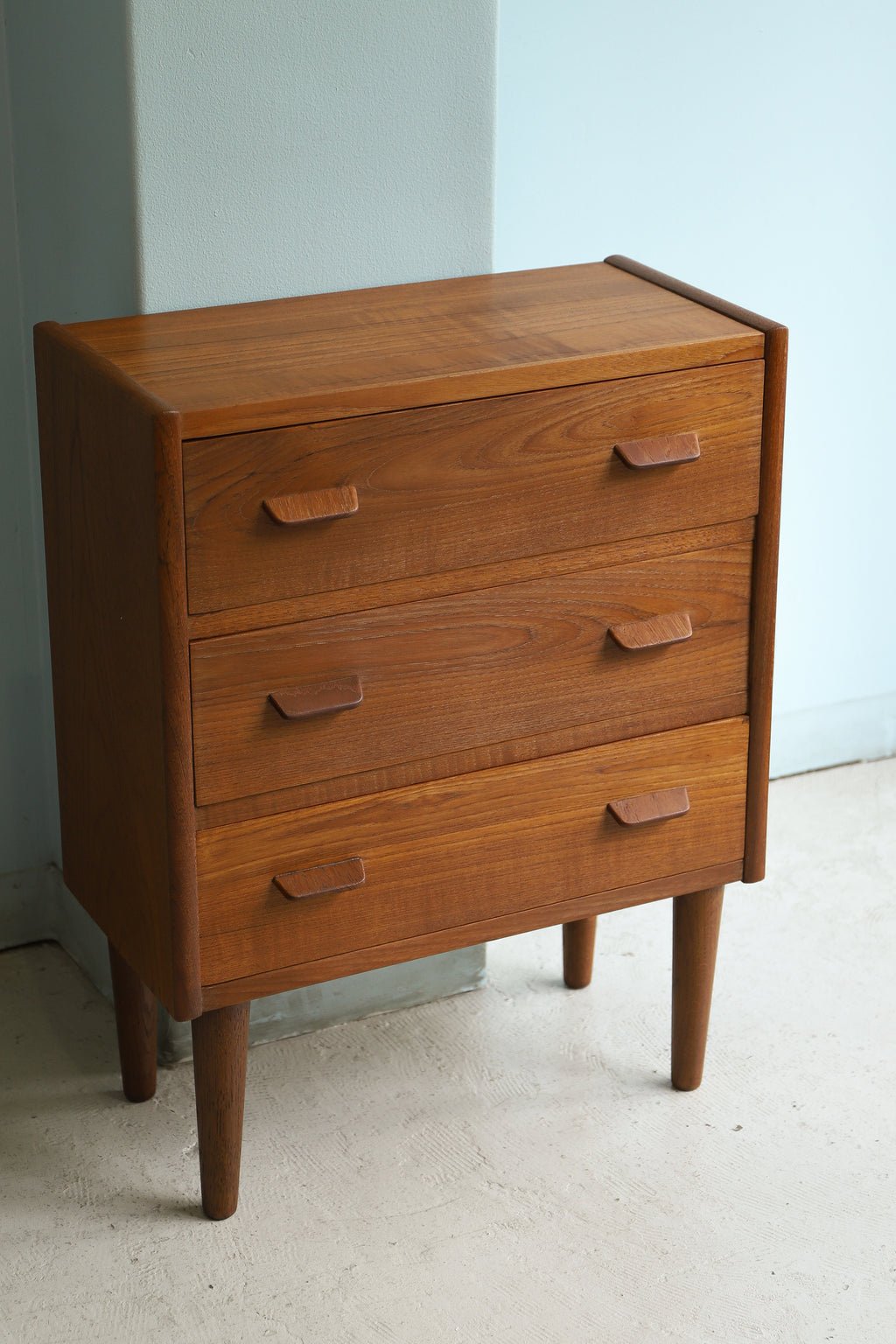 デンマークヴィンテージ 3段スモールチェスト カール・オーガ・スコフ 北欧家具/Danish Vintage Munch's Møbelfabrik  3drawer Chest Carl Aage Skov – FURUICHI/古一