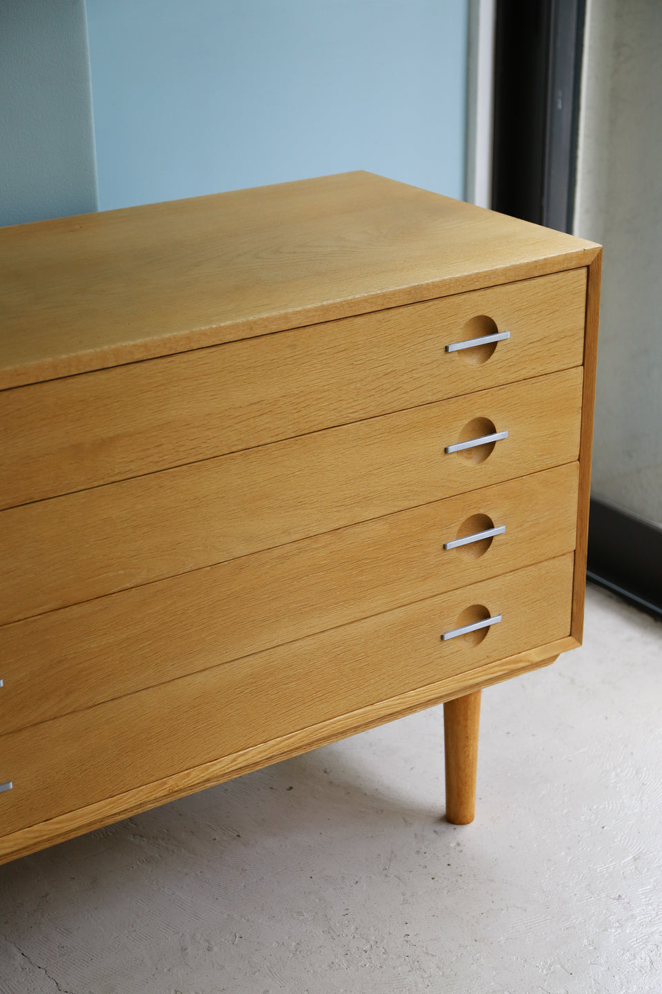Hans J. Wegner RY100 Chest Oakwood RY MØBLER/ハンス・J・ウェグナー チェスト オーク材 デンマークヴィンテージ 北欧家具