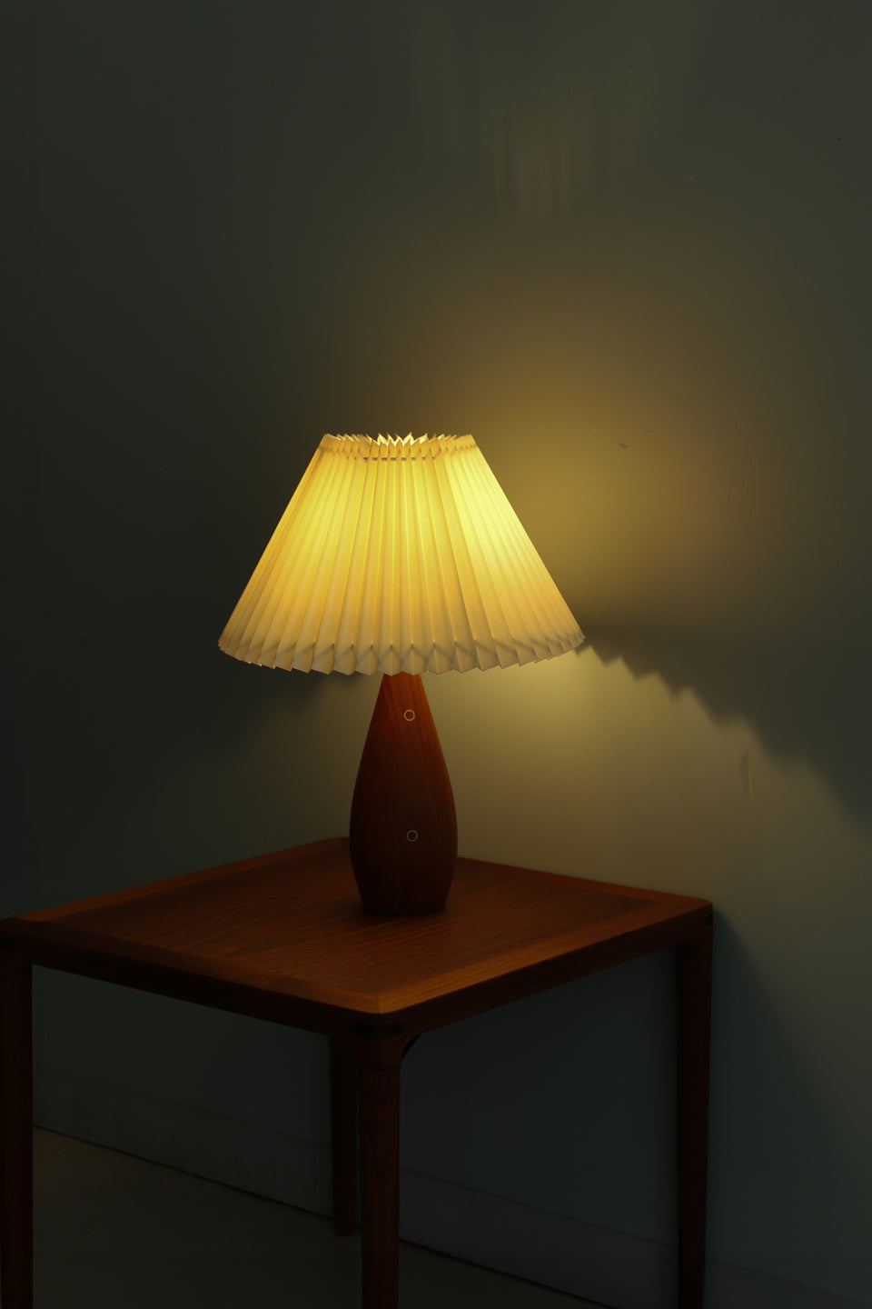 Danish Vintage Teak Table Lamp/デンマークヴィンテージ テーブルランプ チーク材 照明