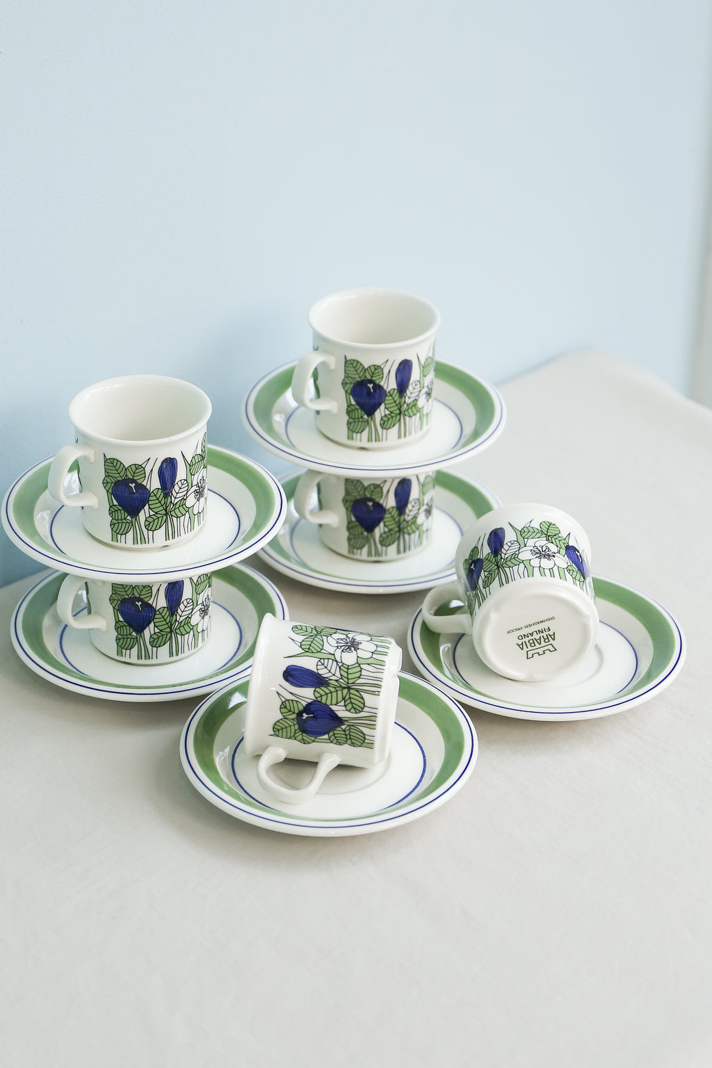 アラビア クロッカス デミタスカップ&ソーサー 北欧ヴィンテージ食器/ARABIA Krokus Demitasse Cup&Saucer  Finnish Vintage – FURUICHI/古一