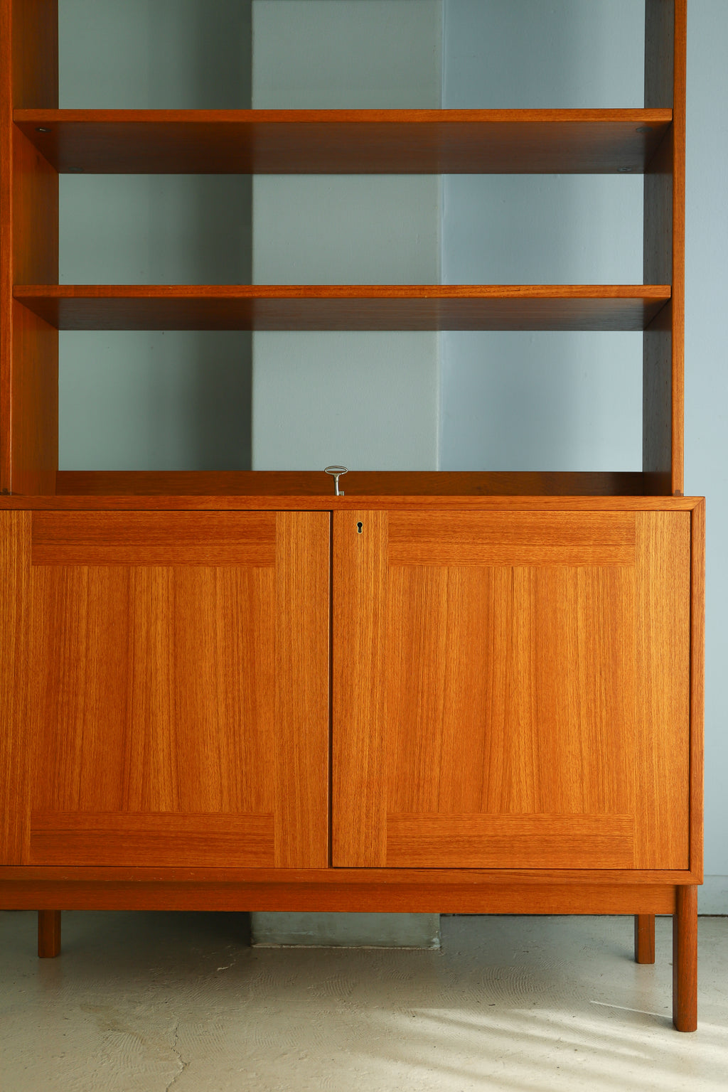 スウェーデンヴィンテージ ブックケース オープンシェルフ