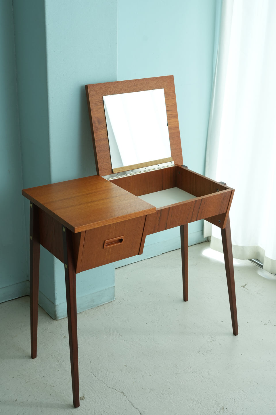 Swedish Vintage AB Glas & Tra Dressing Table/スウェーデンヴィンテージ ドレッサーテーブル 北欧家具