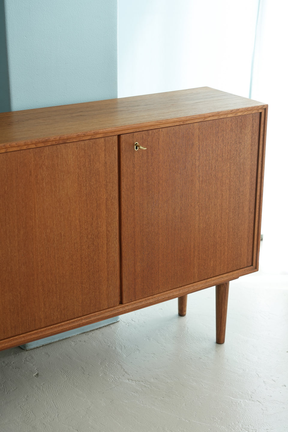 Swedish Vintage Slim Cabinet/スウェーデンヴィンテージ スリムキャビネット チーク材 北欧家具