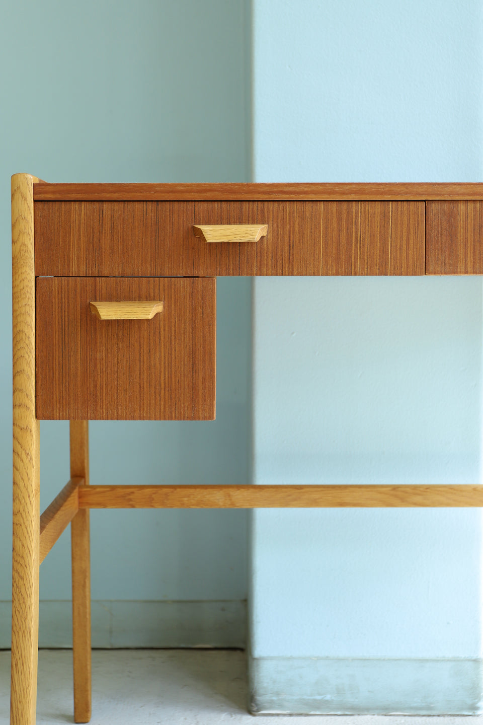 Swedish Vintage Small Desk/スウェーデンヴィンテージ スモールデスク 北欧家具