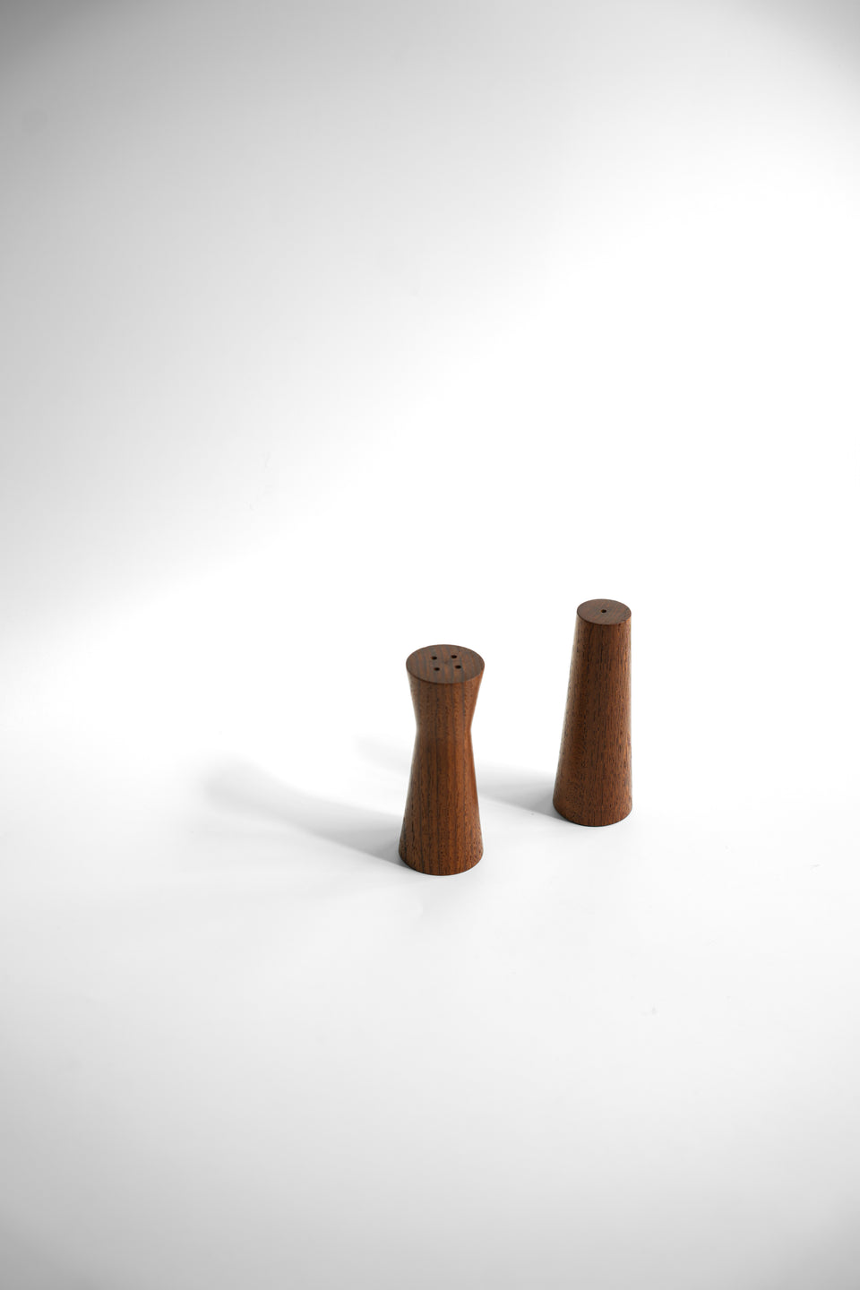 Vintage Teakwood Salt & Pepper Shakers/ヴィンテージ ソルト&ペッパー シェイカー チーク材 北欧雑貨