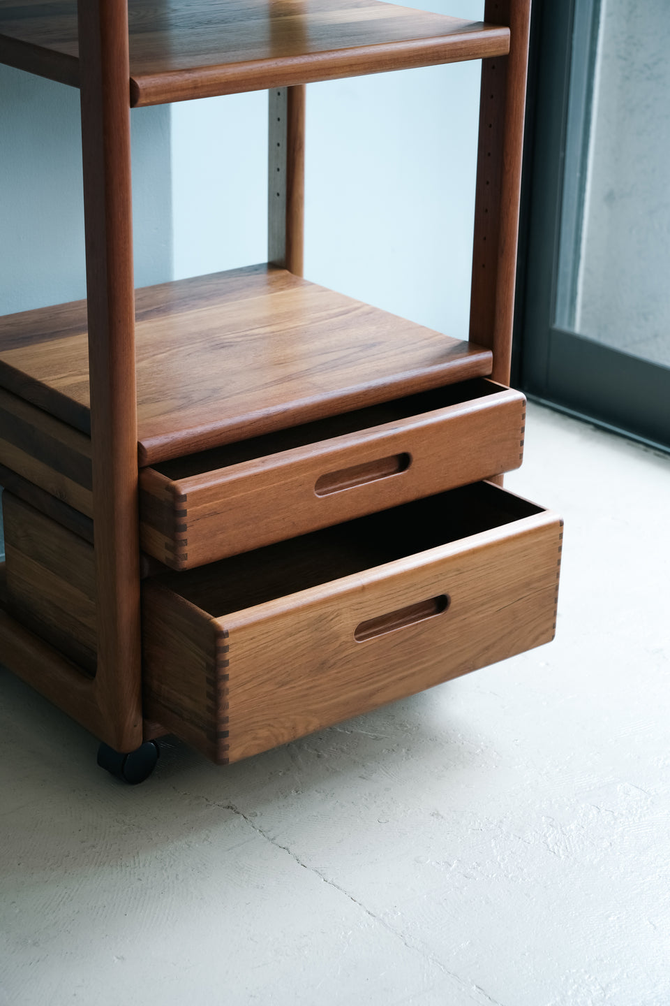 Danish Vintage Teak Wagon Shelf with Drawer/デンマークヴィンテージ ワゴン シェルフ チーク材
