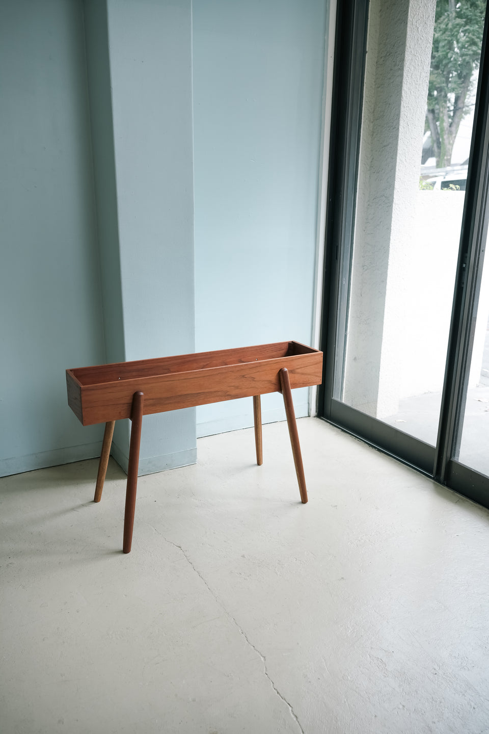 Danish Vintage Teakwood Planter Stand/デンマークヴィンテージ プランタースタンド チーク材