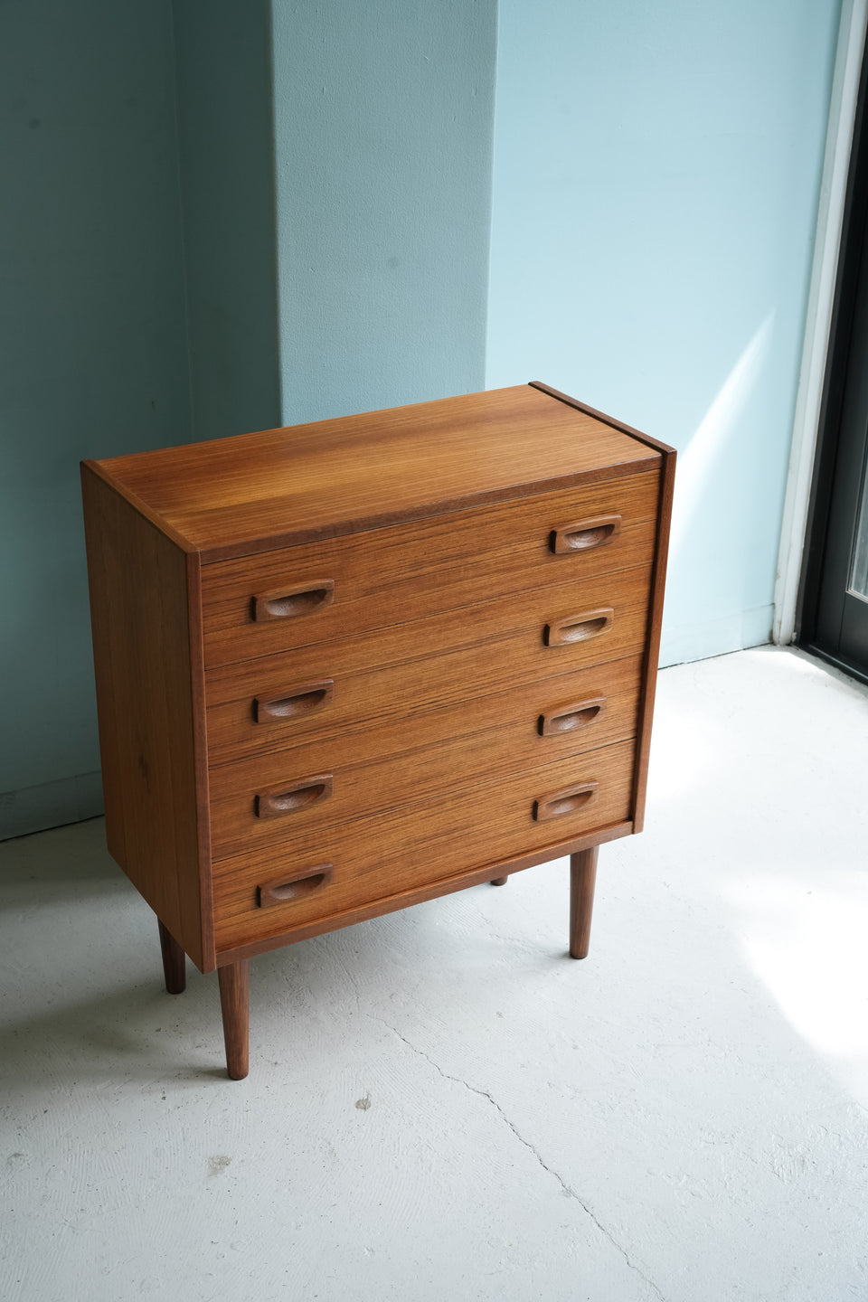 Danish Vintage Teakwood 4drawer Chest/デンマークヴィンテージ 4段チェスト チーク材 収納 北欧家具