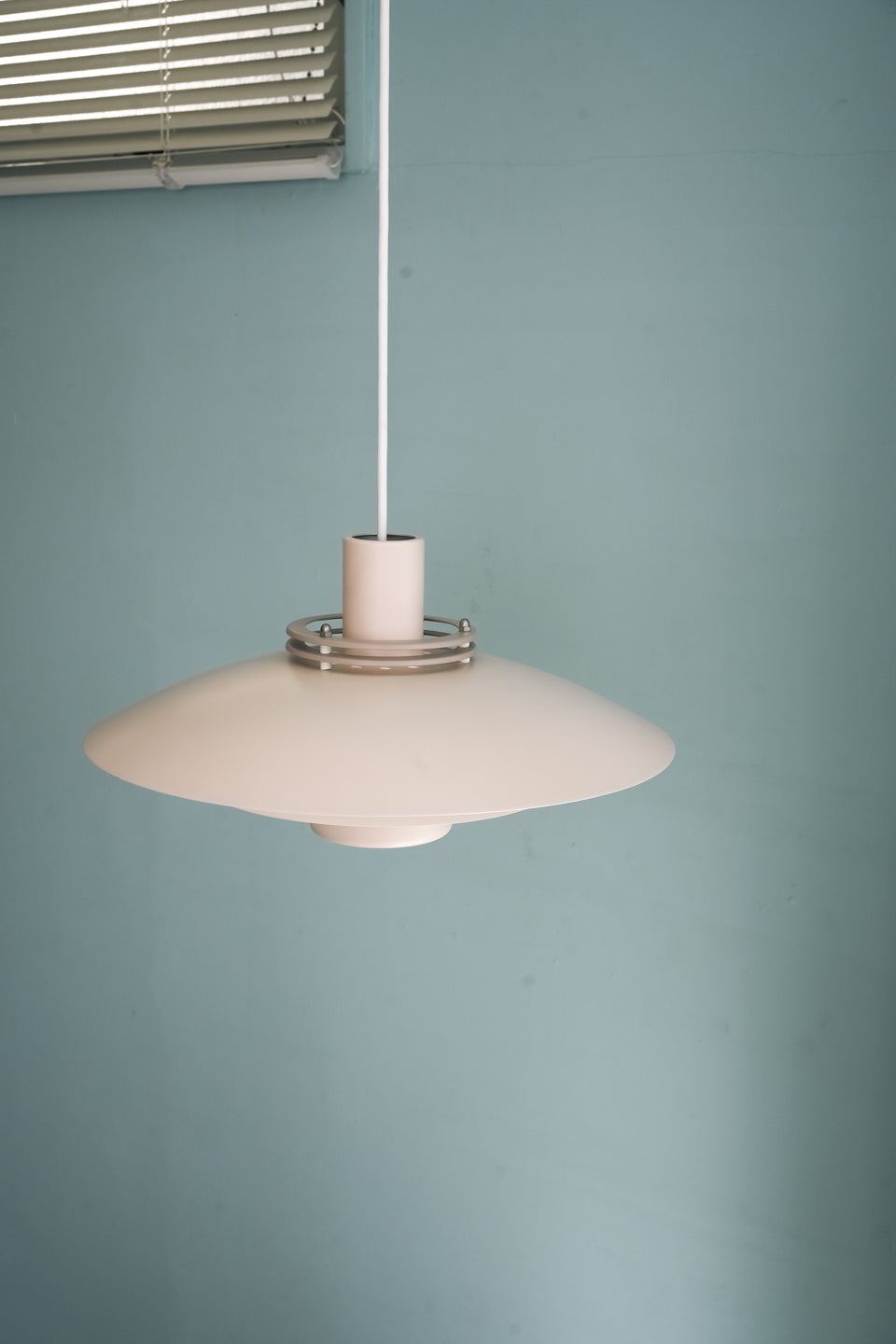 Danish Vintage Form-Light Pendant Light Soft Pink Color/デンマークヴィンテージ フォームライト ペンダントライト 照明 北欧インテリア
