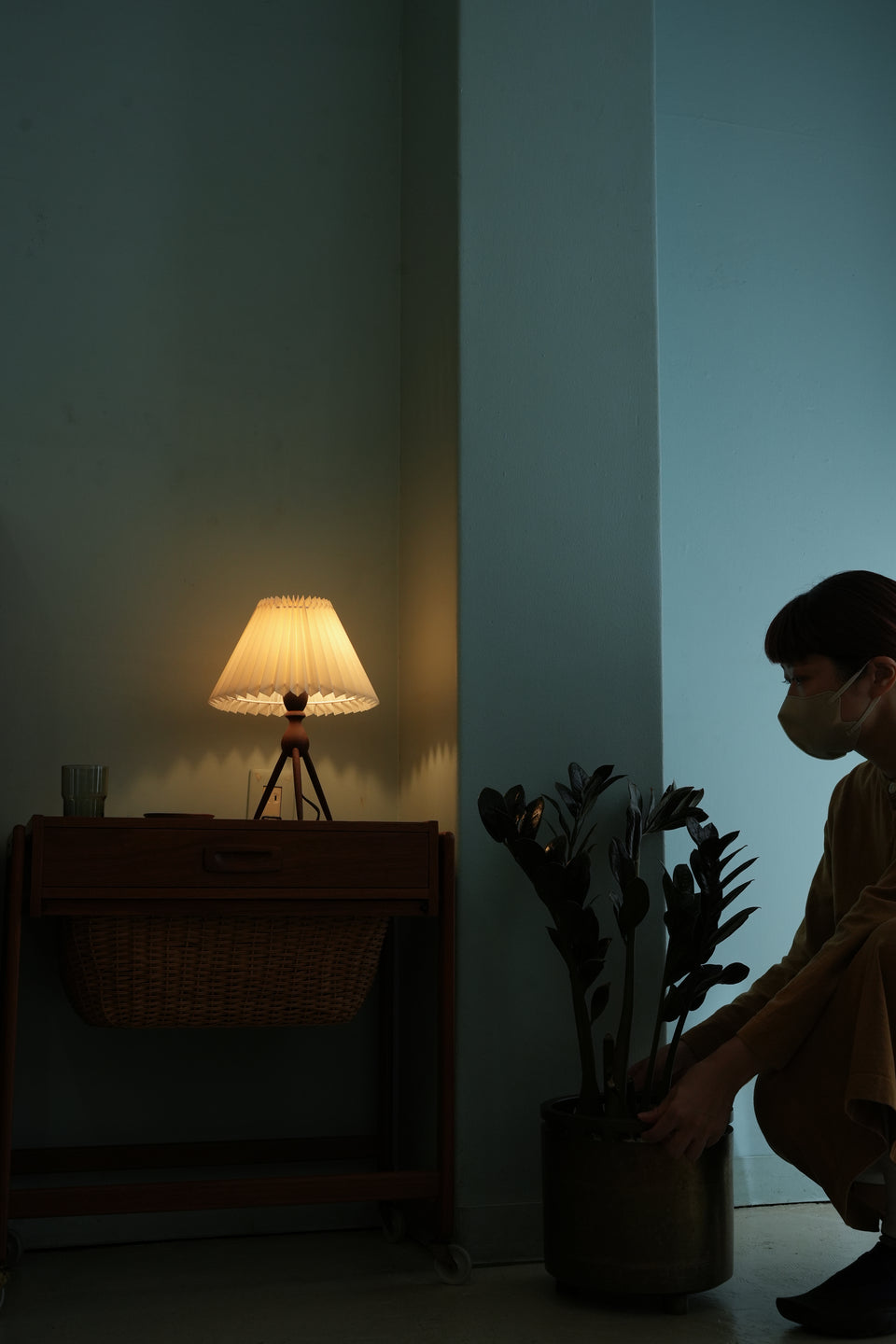 Tripod Table Lamp Danish Vintage/デンマークヴィンテージ テーブルランプ 三本脚 照明 北欧インテリア