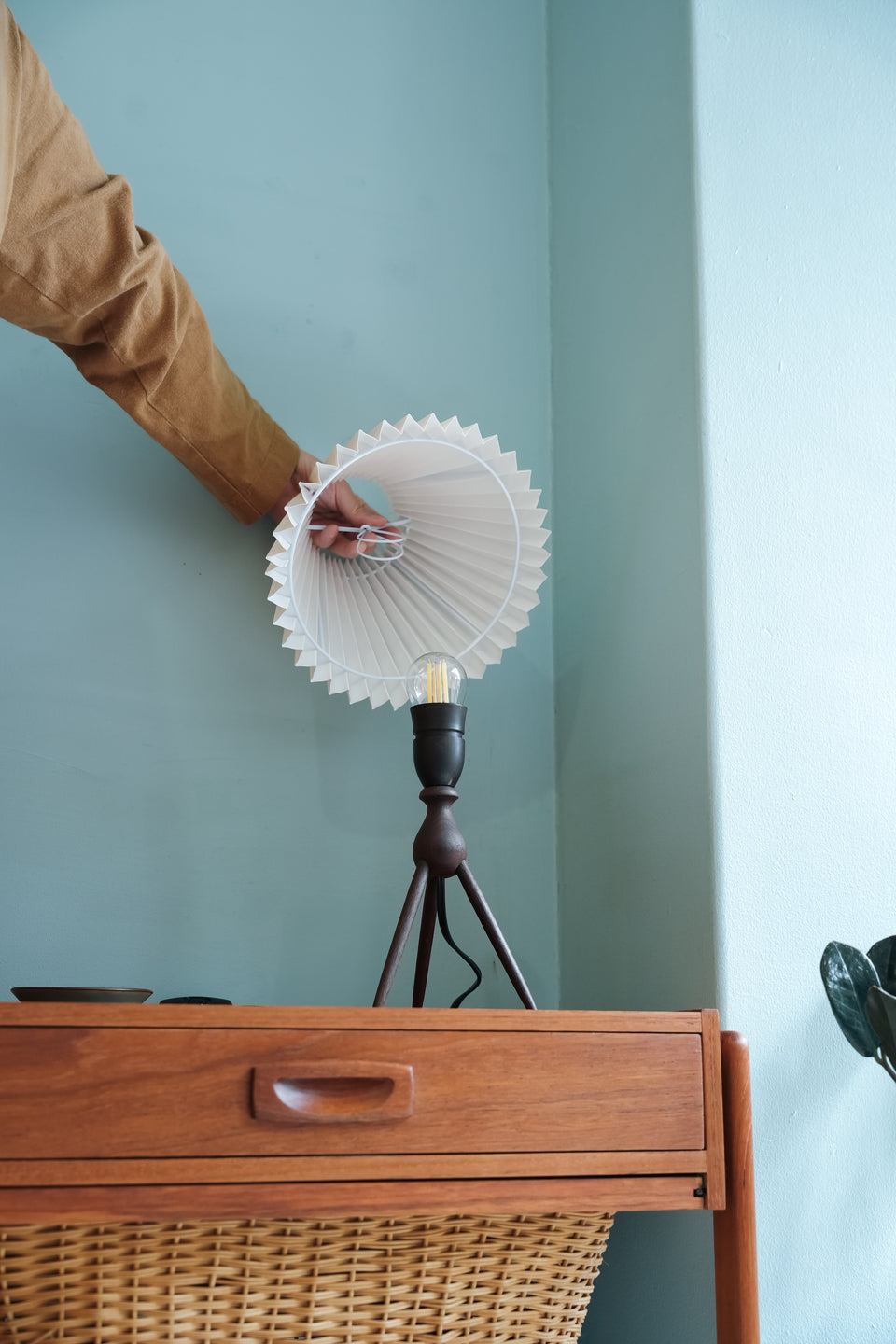 Tripod Table Lamp Danish Vintage/デンマークヴィンテージ テーブルランプ 三本脚 照明 北欧インテリア