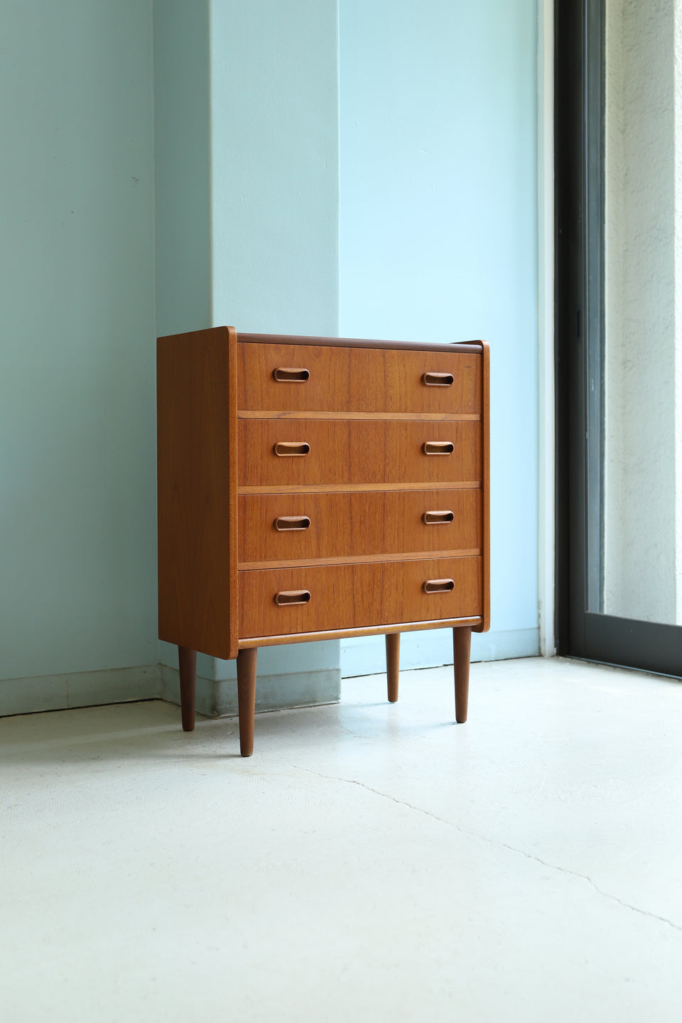 Danish Vintage 4drawer Small Chest/デンマークヴィンテージ スモールチェスト 4段 北欧家具