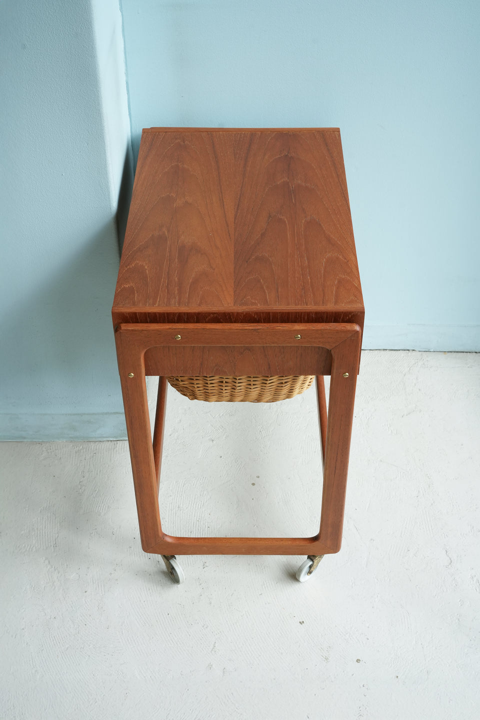 Danish Vintage Sewing Side Table/デンマークヴィンテージ ソーイングサイドテーブル キャスター付 北欧家具