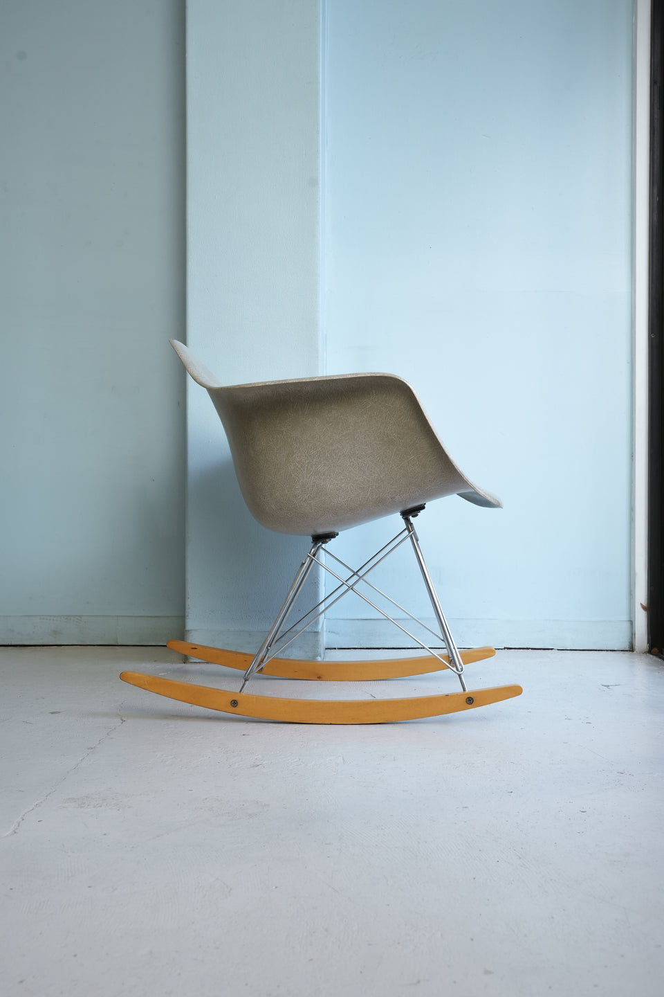 EAMES Arm Shell Chair with Rocker Base Herman Miller/ヴィンテージ ハーマンミラー イームズ アームシェルチェア ロッカーベース FRP RARチェア