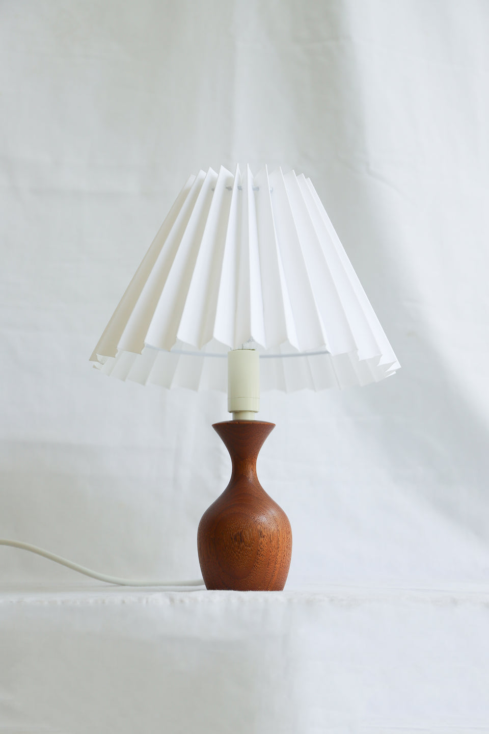 Small Table Lamp Teakwood Danish Vintage/デンマークヴィンテージ テーブルランプ チーク材 間接照明 北欧インテリア