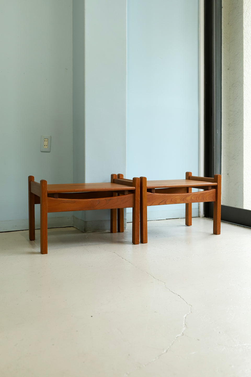 Danish Vintage Side Low Table/デンマークヴィンテージ サイドローテーブル チーク材 北欧家具