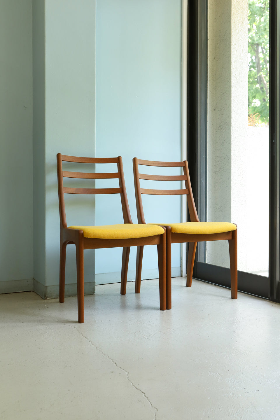 Vintage Rudder Back Dining Chair Teakwood/ヴィンテージ ダイニングチェア ラダーバック チーク材 北欧デザイン