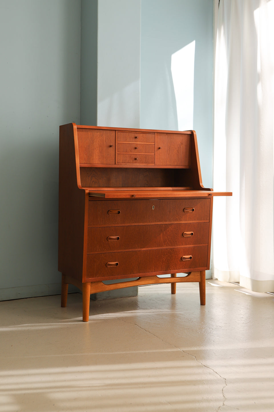 Danish Vintage Teakwood Writing Bureau/デンマークヴィンテージ ライティングビューロー チーク材 北欧家具