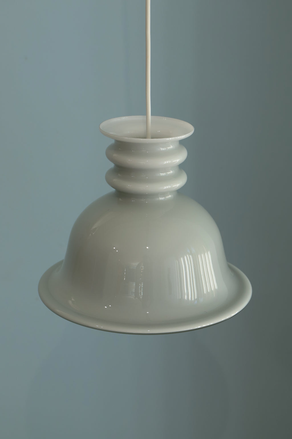 デンマークヴィンテージ ホルムガード ペンダントライト グレー シセ・ヴェアナー 北欧インテリア/Danish Vintage Holmegaard  Pendant Light Kro Gray – FURUICHI/古一