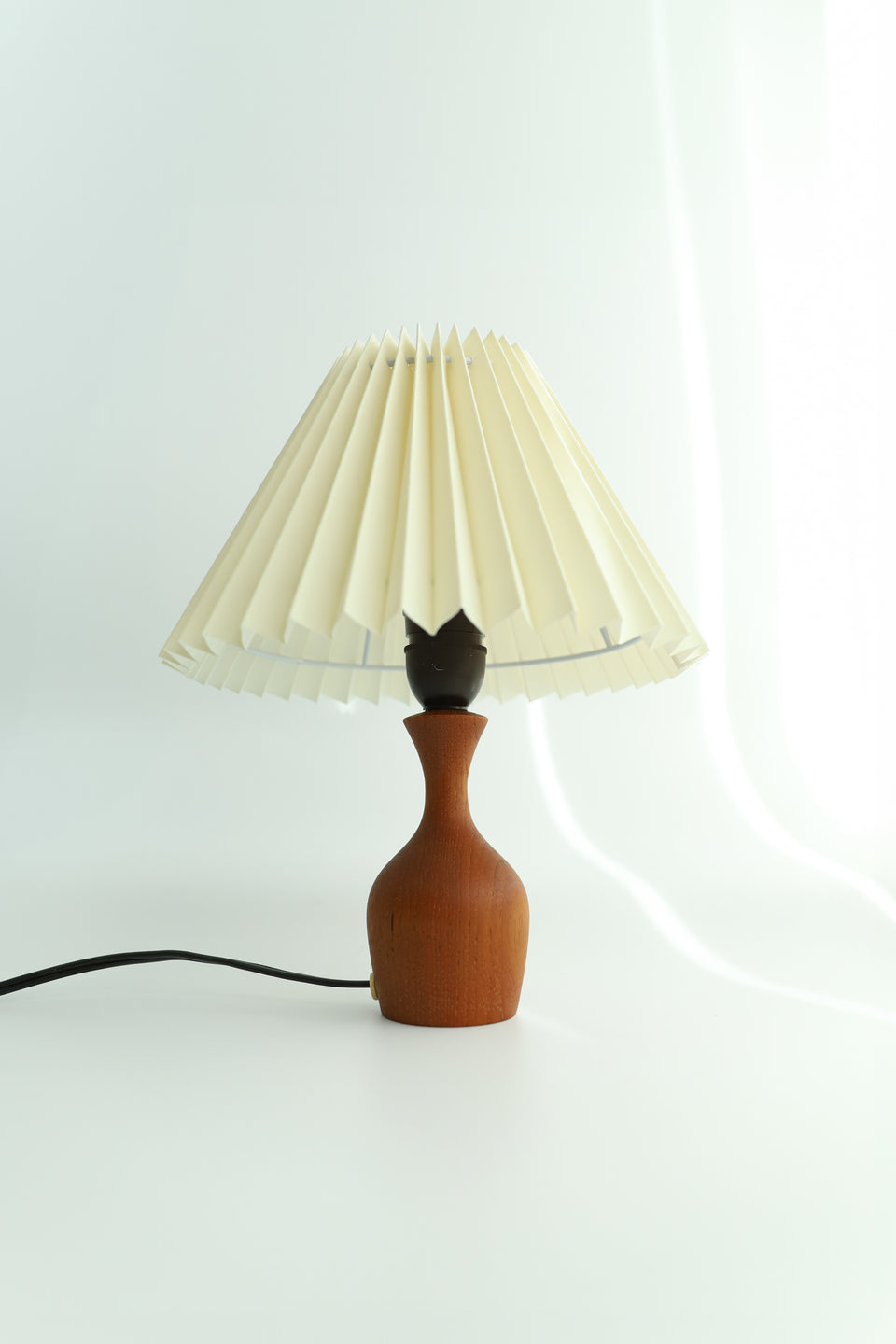 Small Table Lamp Teakwood Danish Vintage/デンマークヴィンテージ スモールテーブルランプ チーク材 間接照明 北欧インテリア