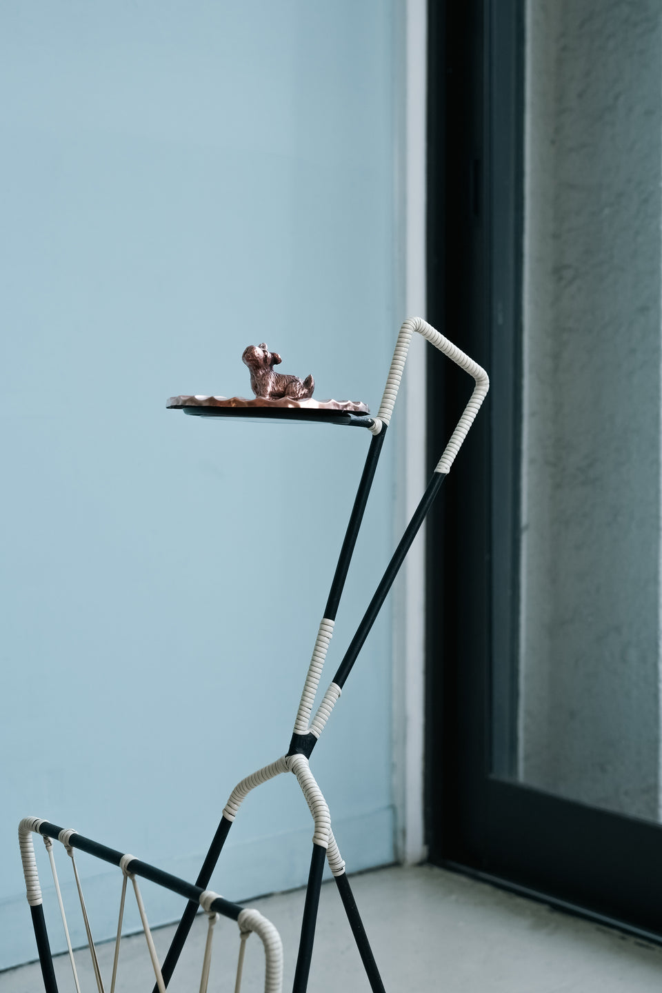 Magazine Rack with Dog Tray Danish Vintage/デンマークヴィンテージ マガジンラック 犬のトレイ付き