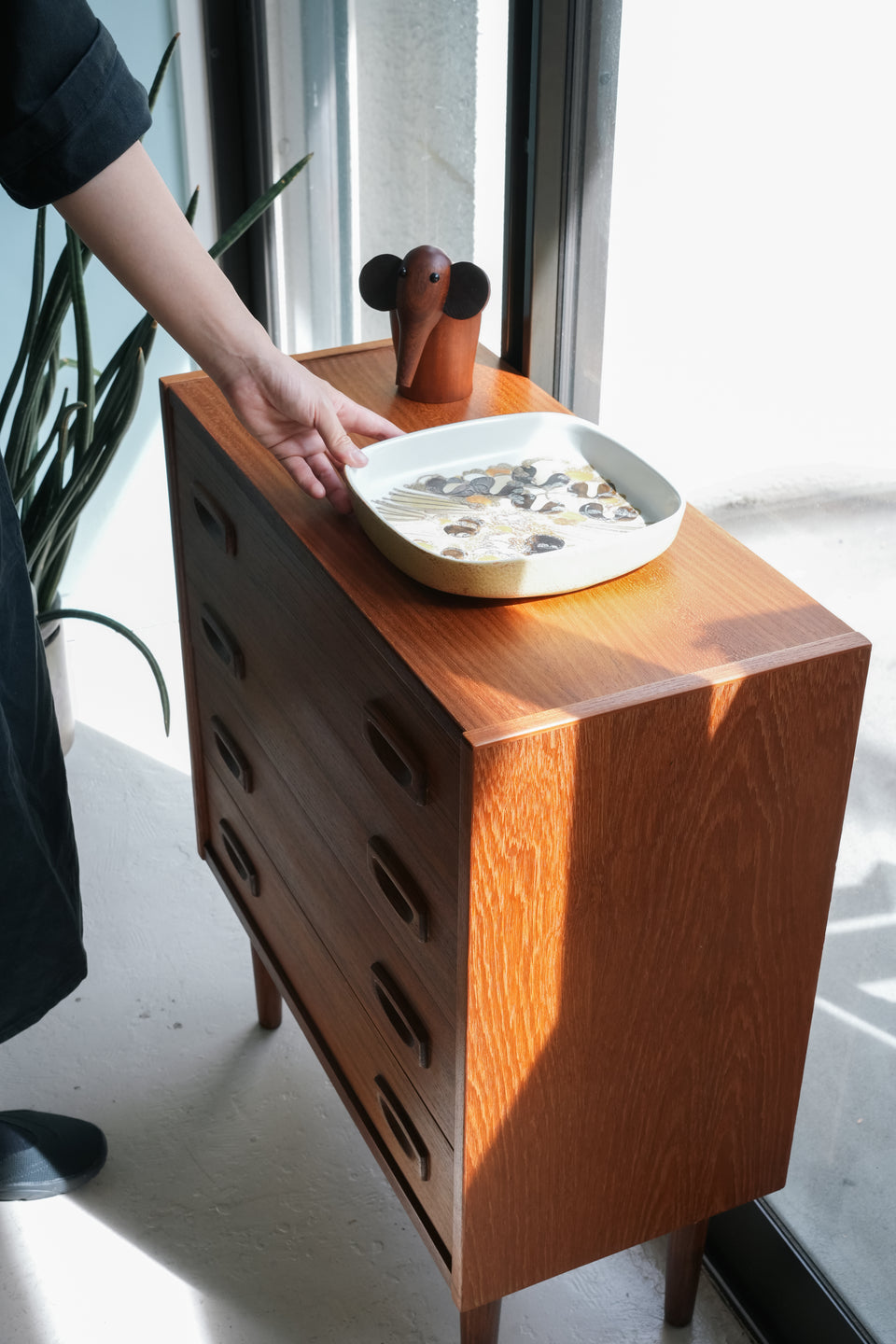 Danish Vintage Teakwood 4drawer Chest/デンマークヴィンテージ 4段チェスト チーク材 収納 北欧家具