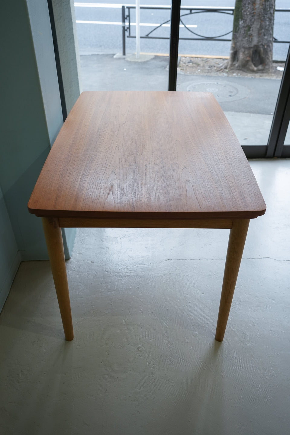 Danish Vintage Extension Dining Table Teak and Oak/デンマークヴィンテージ エクステンション ダイニングテーブル 北欧家具