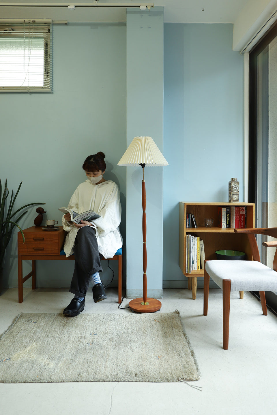 Danish Vintage Floor Stand Light Teakwood/デンマークヴィンテージ フロアスタンドライト 間接照明 チーク材 北欧インテリア