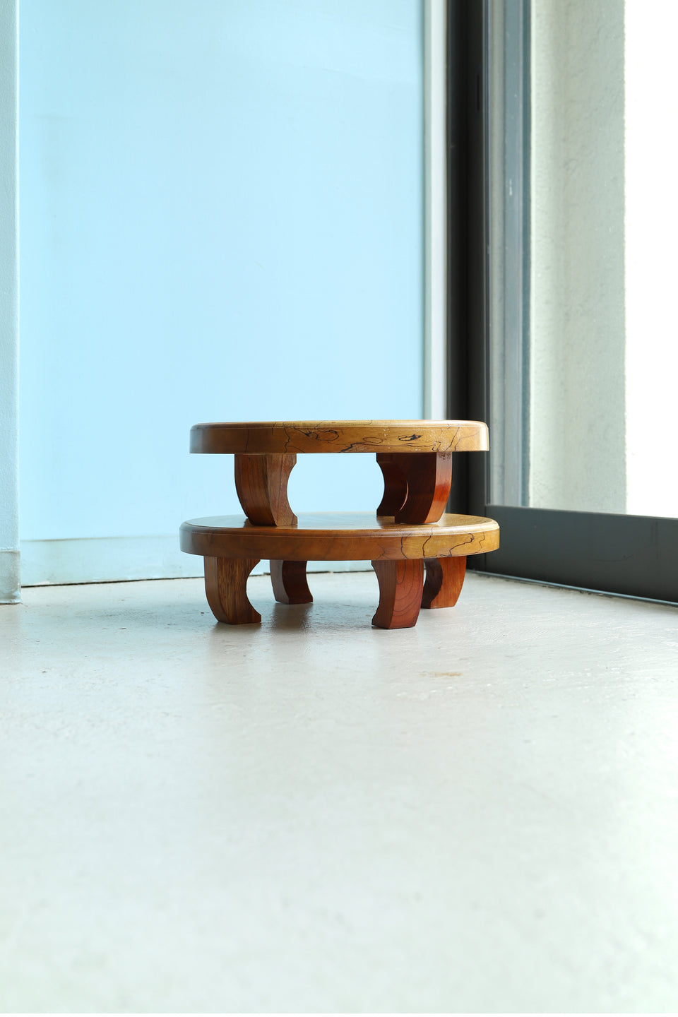 Round Low Table Solid Wood/無垢材 ラウンドローテーブル 花台 ちゃぶ台