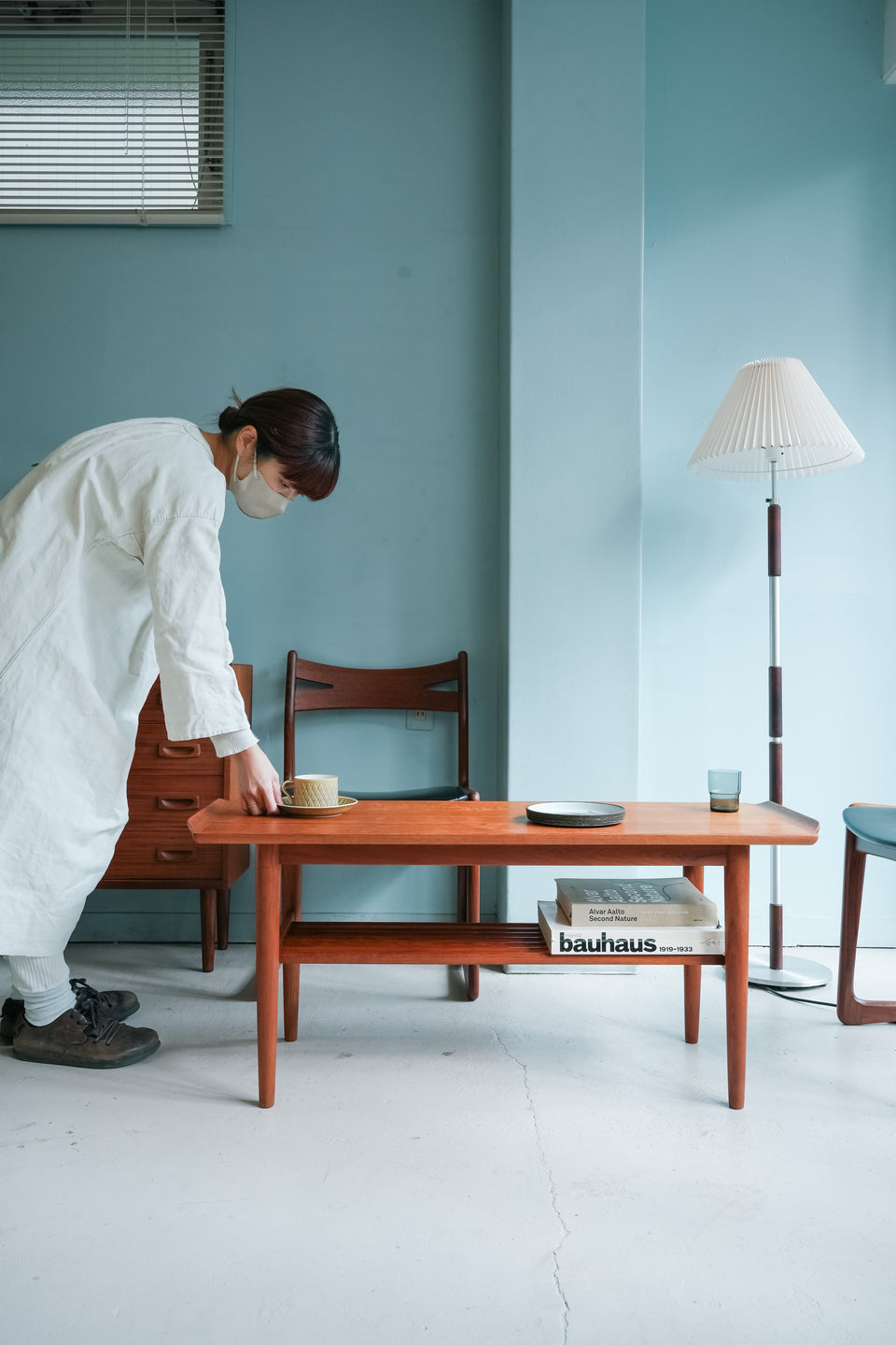 Teakwood Coffee Table with Rack Danish Vintage/デンマークヴィンテージ コーヒーテーブル ラック付 チーク材 北欧家具